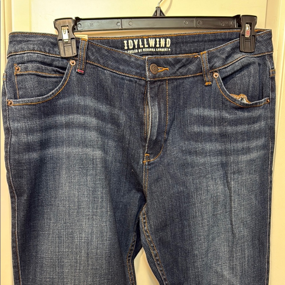 Idyllwind Women's Dark Blue Jeans - Picture 2 of 9